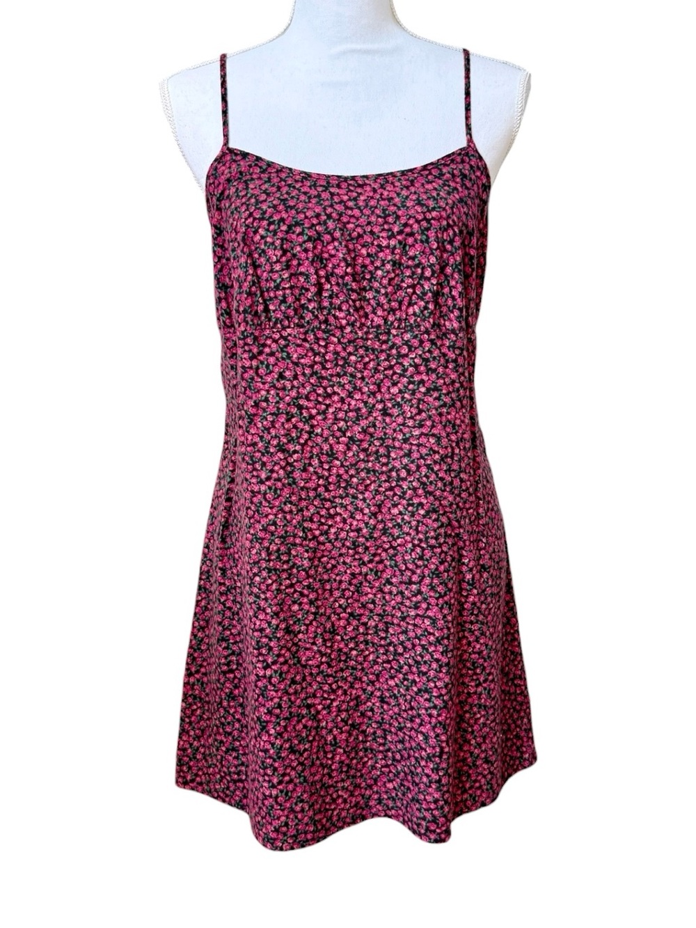 Wild Fable Fuchsia Pink & Black Floral Sundress with Spaghetti Straps Size M